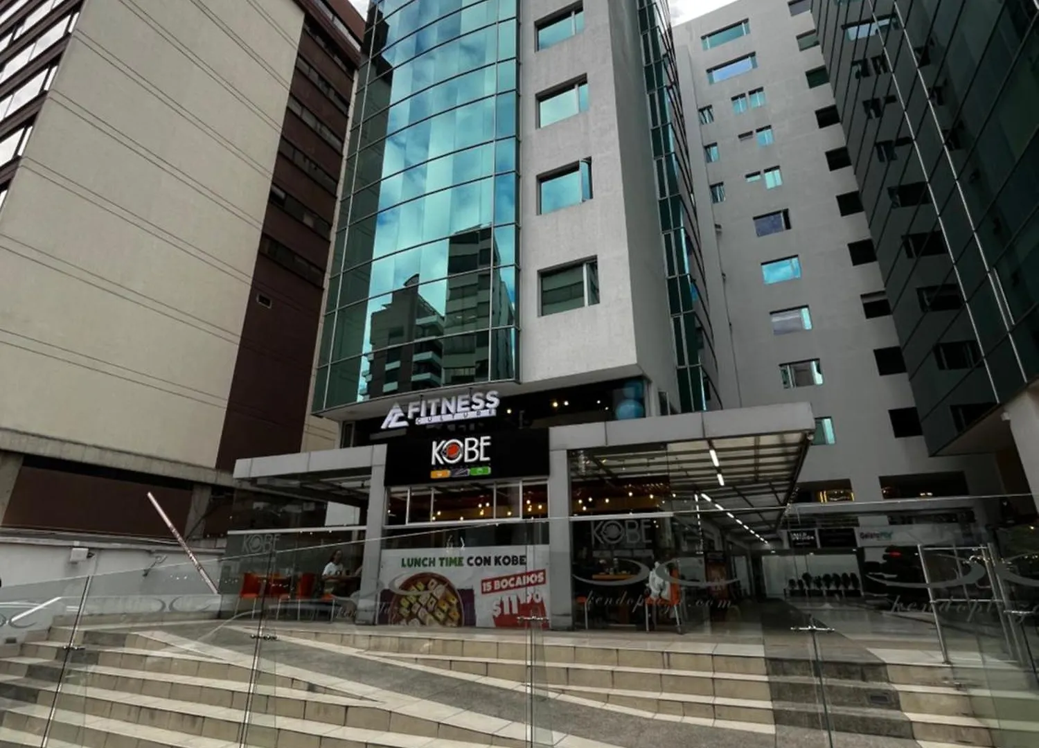 Apartamento Suite Edificio Kendo Quito